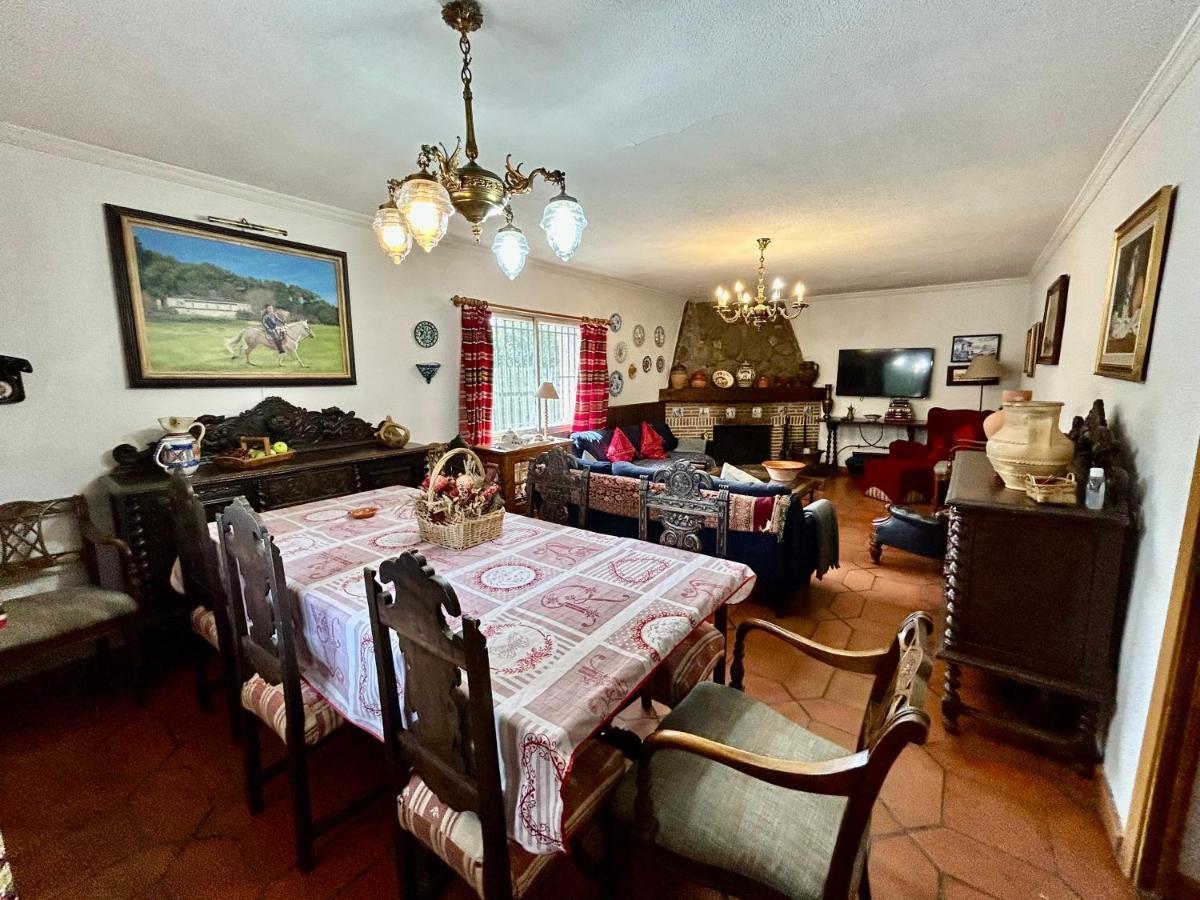 Casa Rural El Castillo De Сируэлас Экстерьер фото