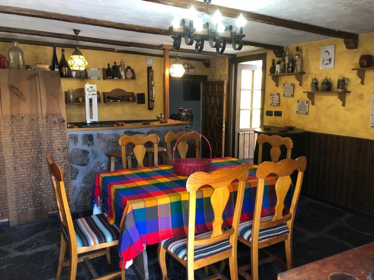 Casa Rural El Castillo De Сируэлас Экстерьер фото
