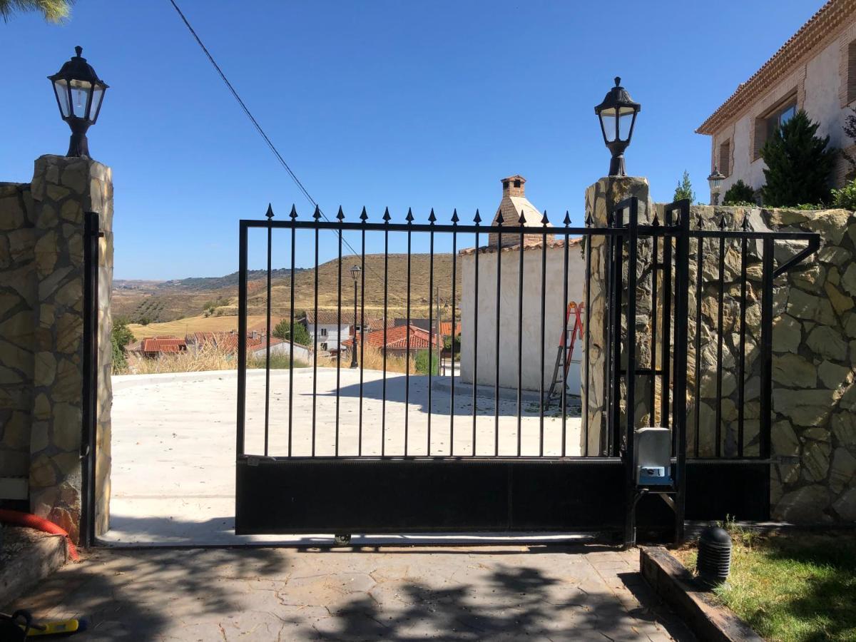 Casa Rural El Castillo De Сируэлас Экстерьер фото